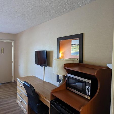 Days Inn By Wyndham Columbus Fairgrounds Exteriér fotografie